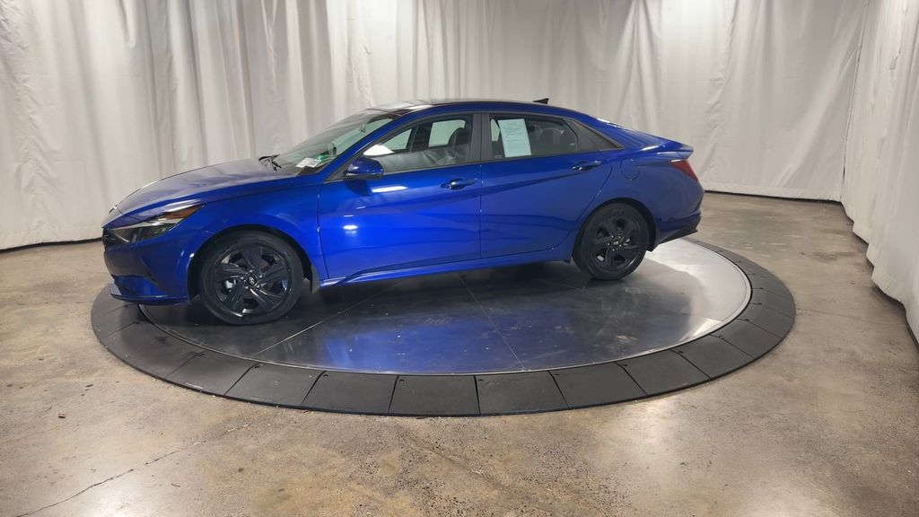 used 2022 Hyundai Elantra Hybrid car, priced at $20,560