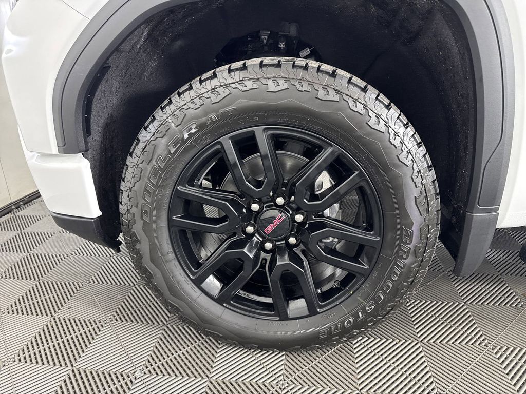 new 2025 GMC Sierra 1500 car, priced at $61,729