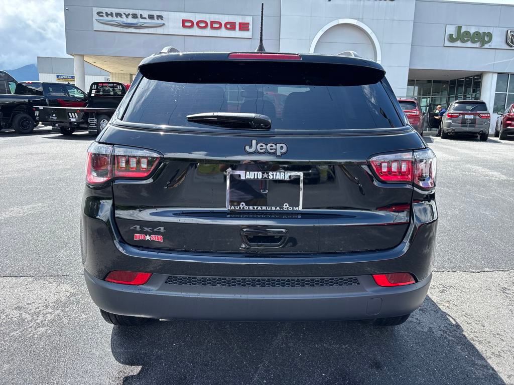 new 2025 Jeep Compass car