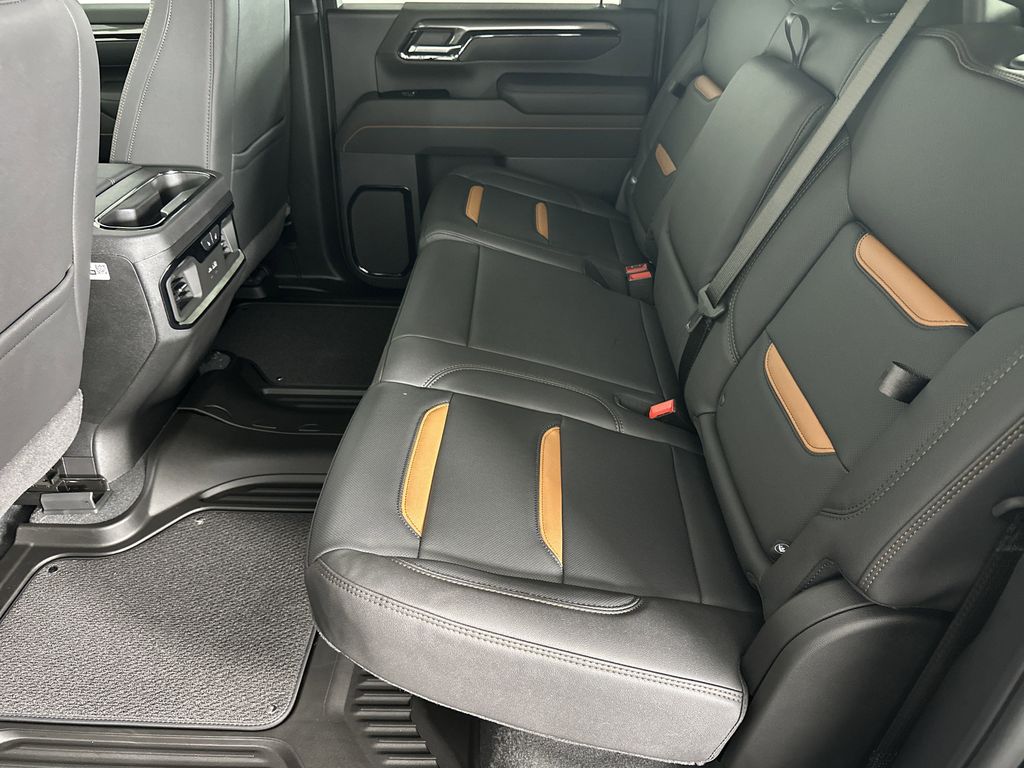 new 2025 GMC Sierra 2500HD car, priced at $87,134