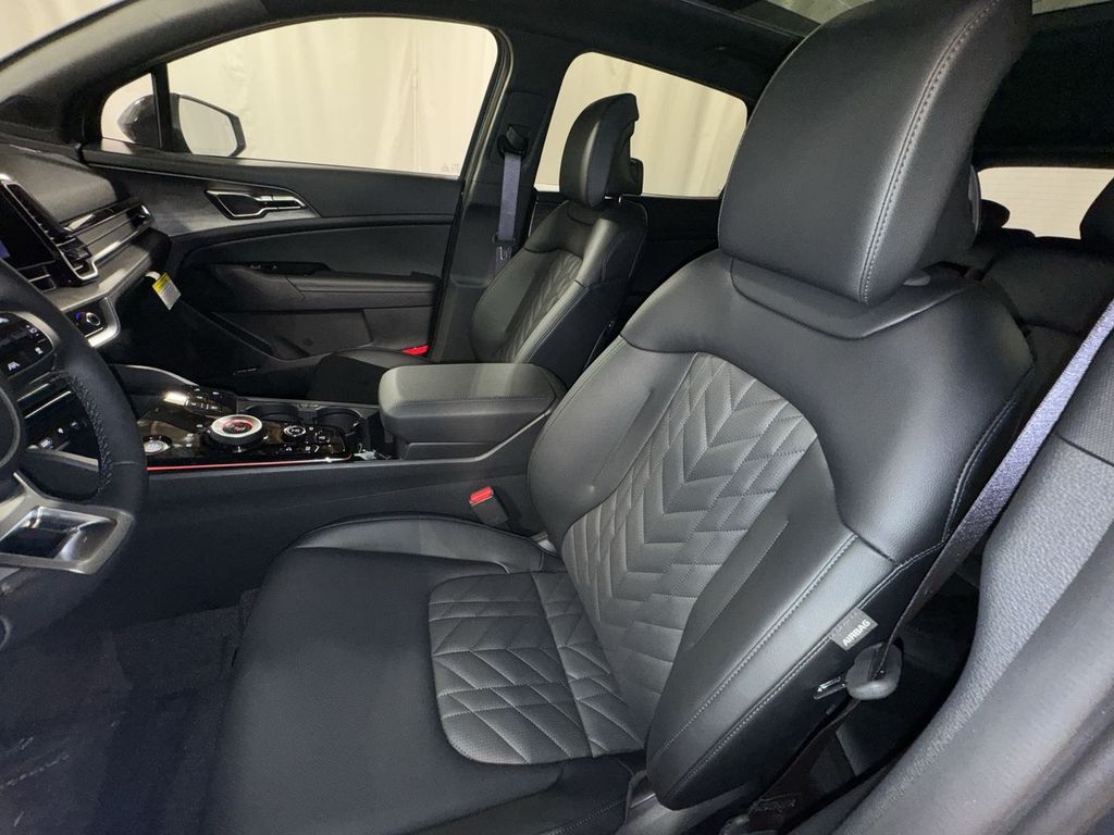 new 2025 Kia Sportage Plug-In Hybrid car, priced at $45,619