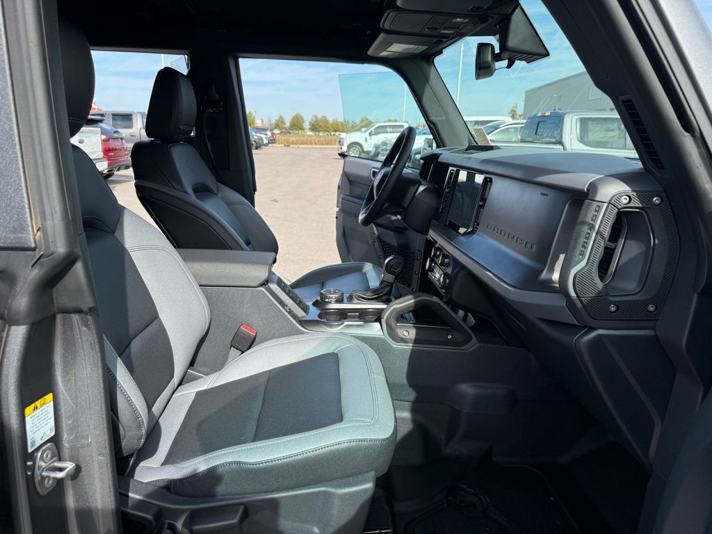 new 2024 Ford Bronco car, priced at $44,098