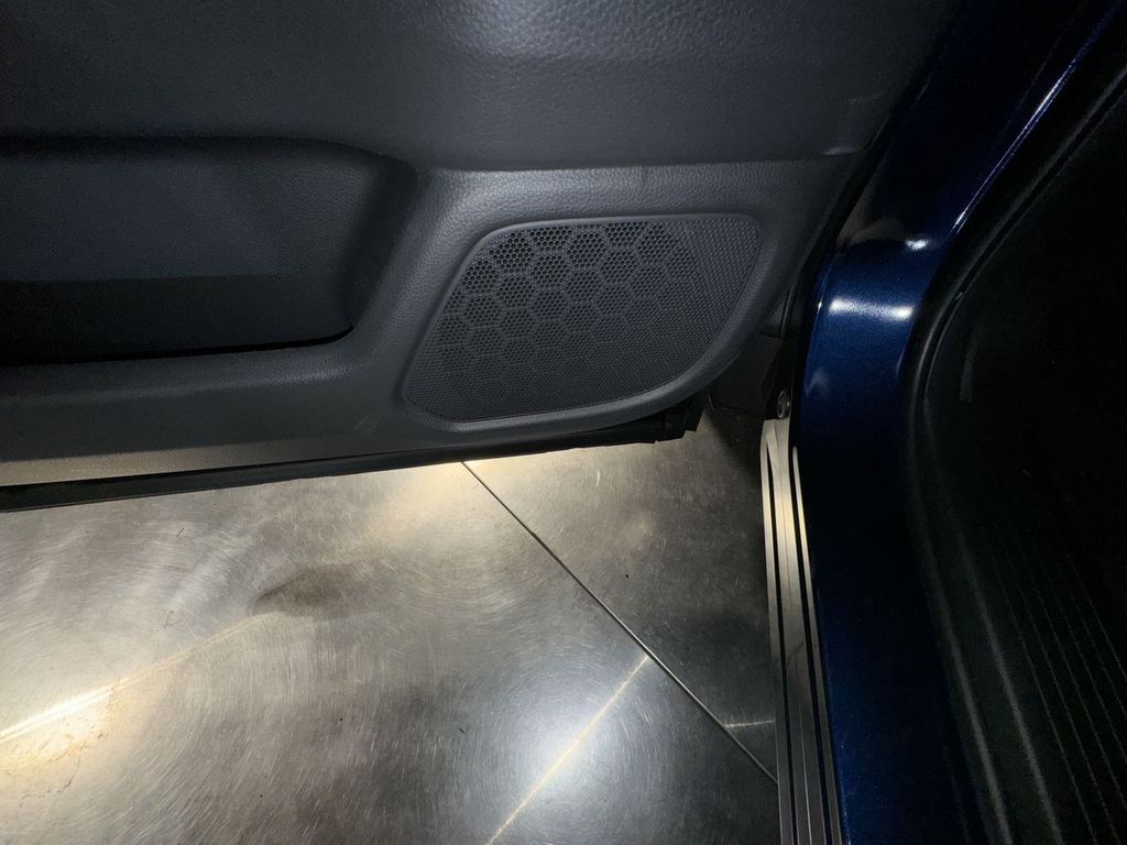 new 2025 Honda Pilot car, priced at $47,095