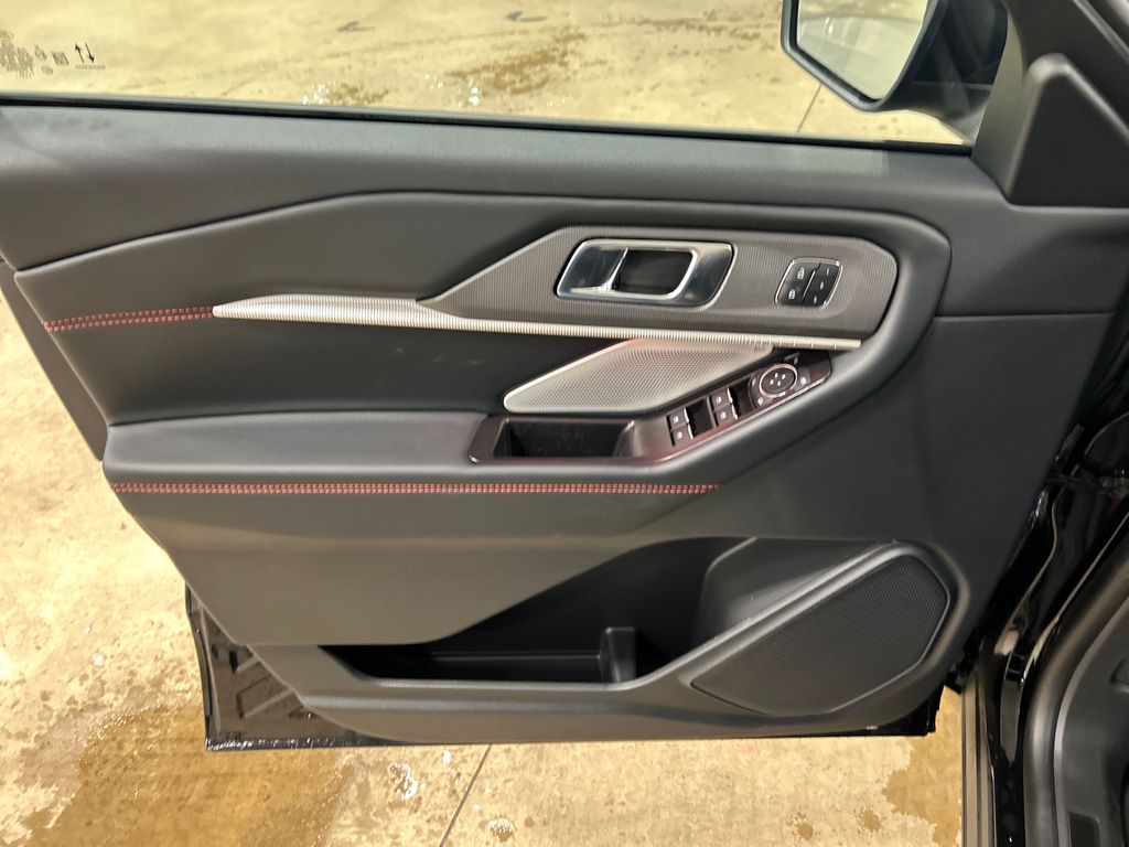 new 2025 Ford Explorer car, priced at $57,582
