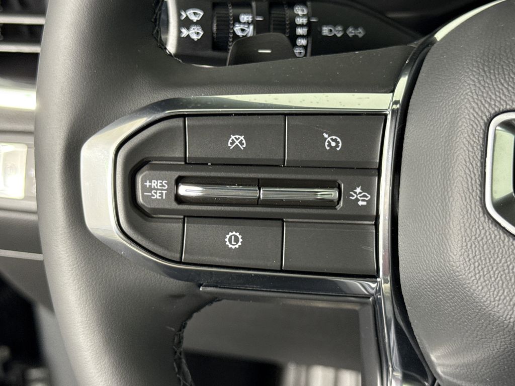 new 2025 GMC Acadia car, priced at $50,325