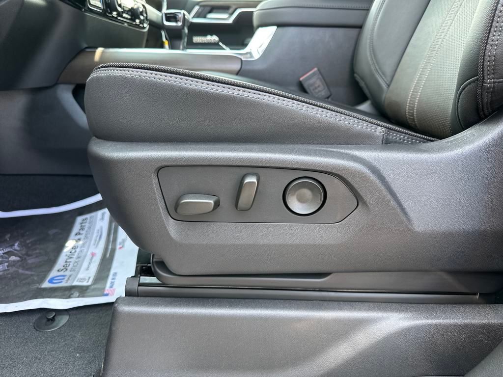 new 2025 Chevrolet Silverado 1500 car, priced at $59,990
