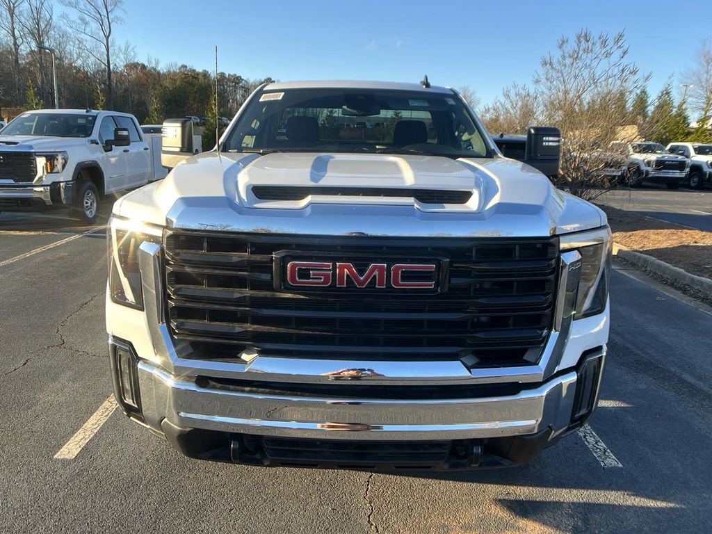 new 2025 GMC Sierra 2500HD car, priced at $46,466