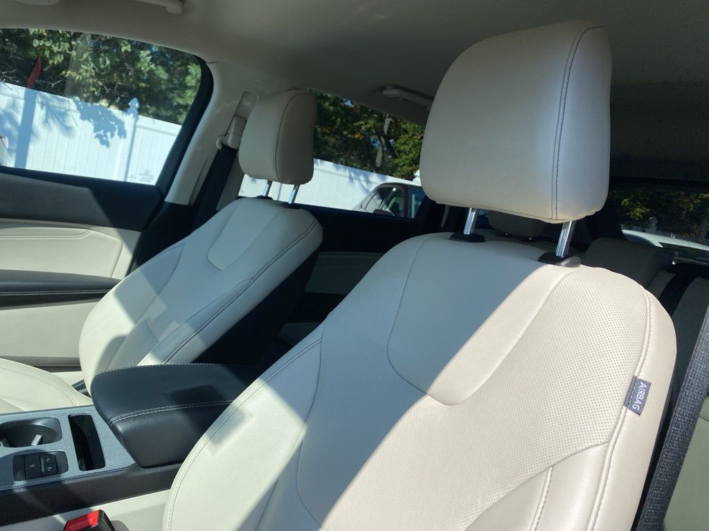 used 2021 Ford Edge car, priced at $31,290