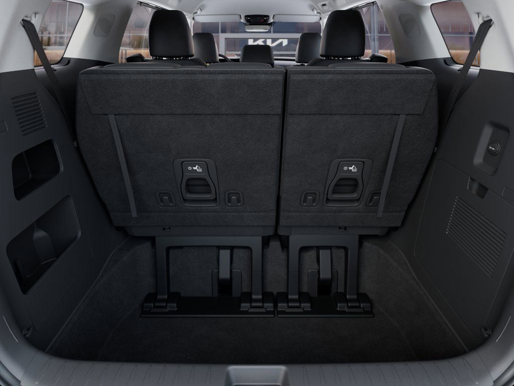new 2025 Kia Carnival car, priced at $38,043