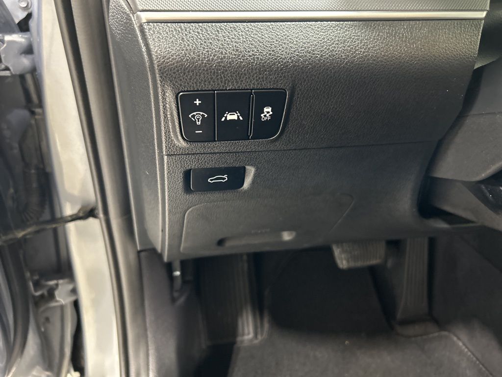 used 2022 Kia K5 car, priced at $18,403
