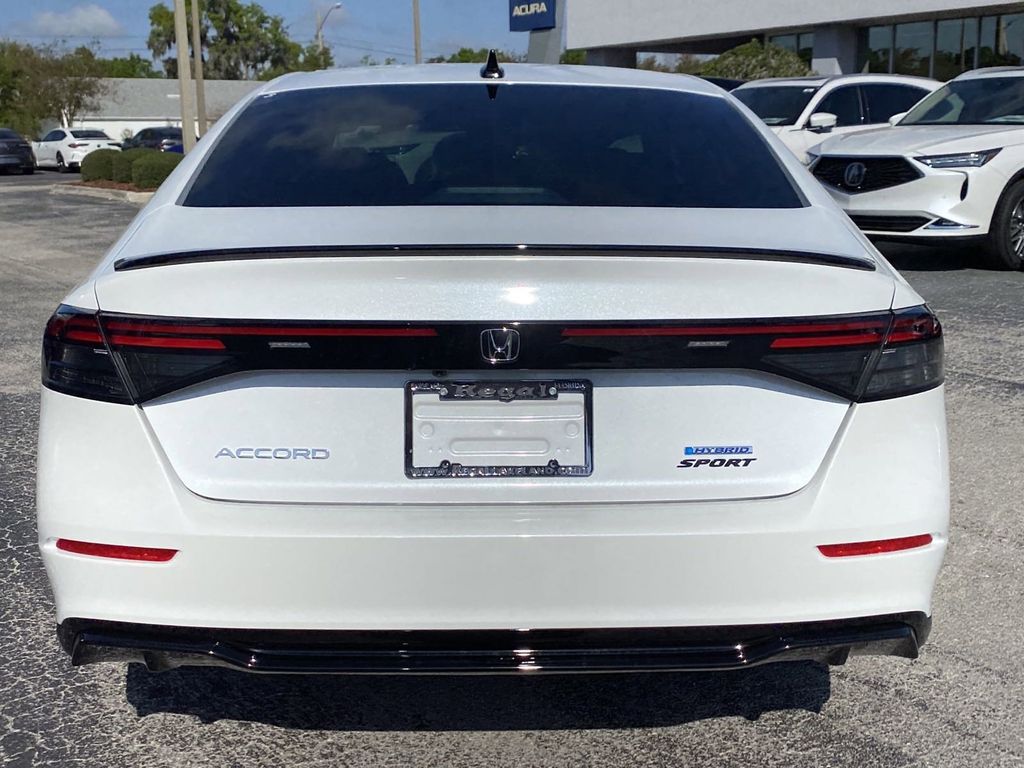 new 2024 Honda Accord Hybrid car, priced at $34,273