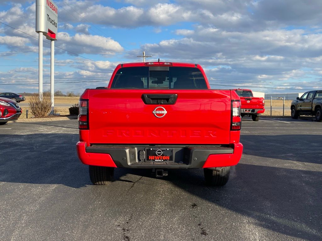 new 2025 Nissan Frontier car, priced at $35,902