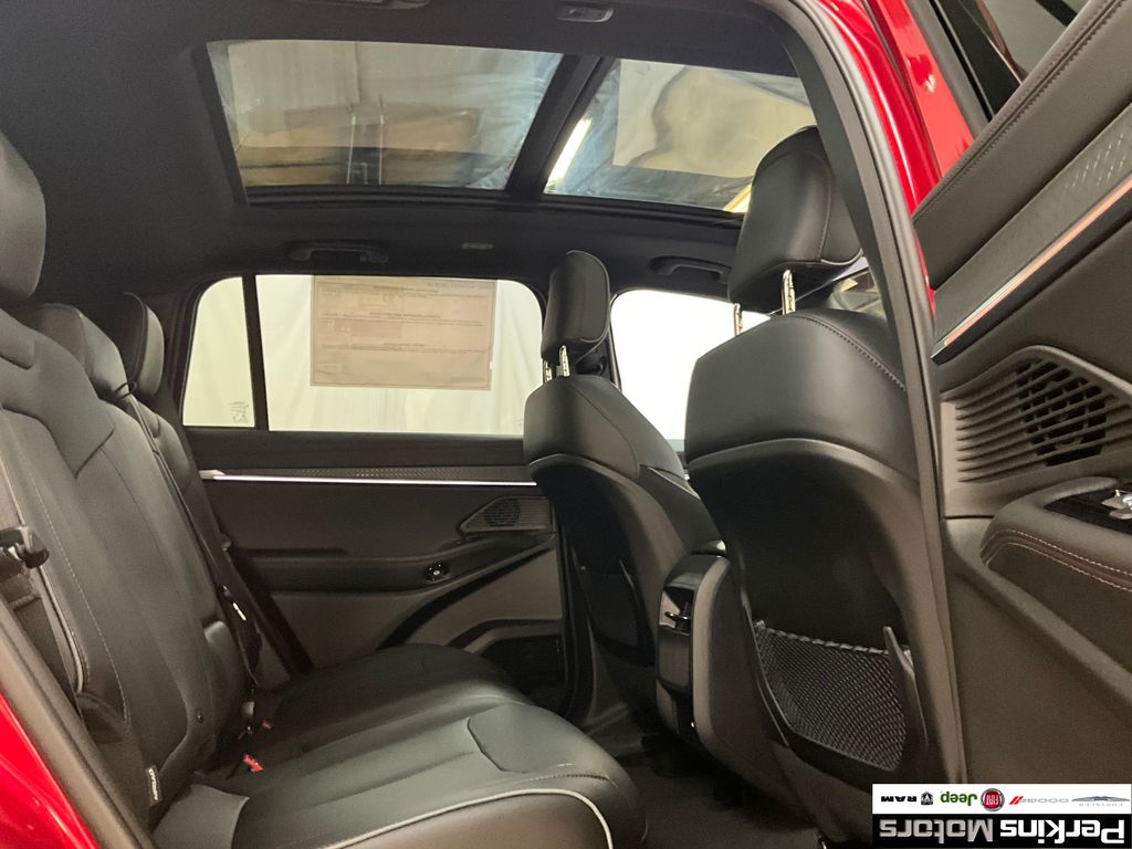 new 2025 Jeep Wagoneer S car, priced at $46,636
