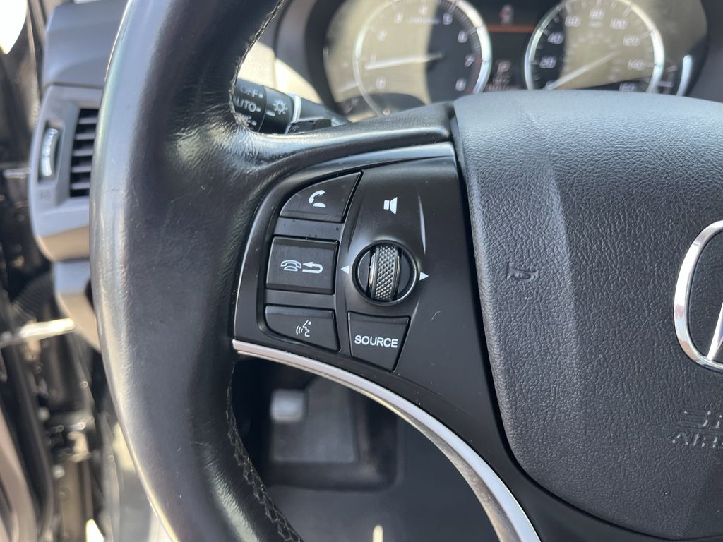 used 2016 Acura MDX car, priced at $6,491