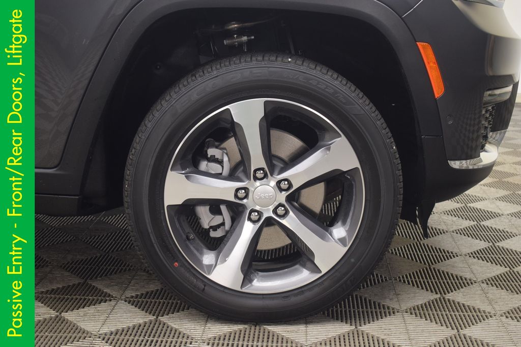 new 2025 Jeep Grand Cherokee L car, priced at $45,752