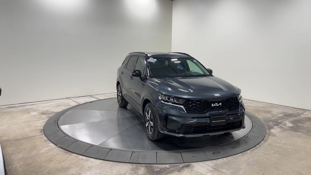 used 2022 Kia Sorento car, priced at $26,967