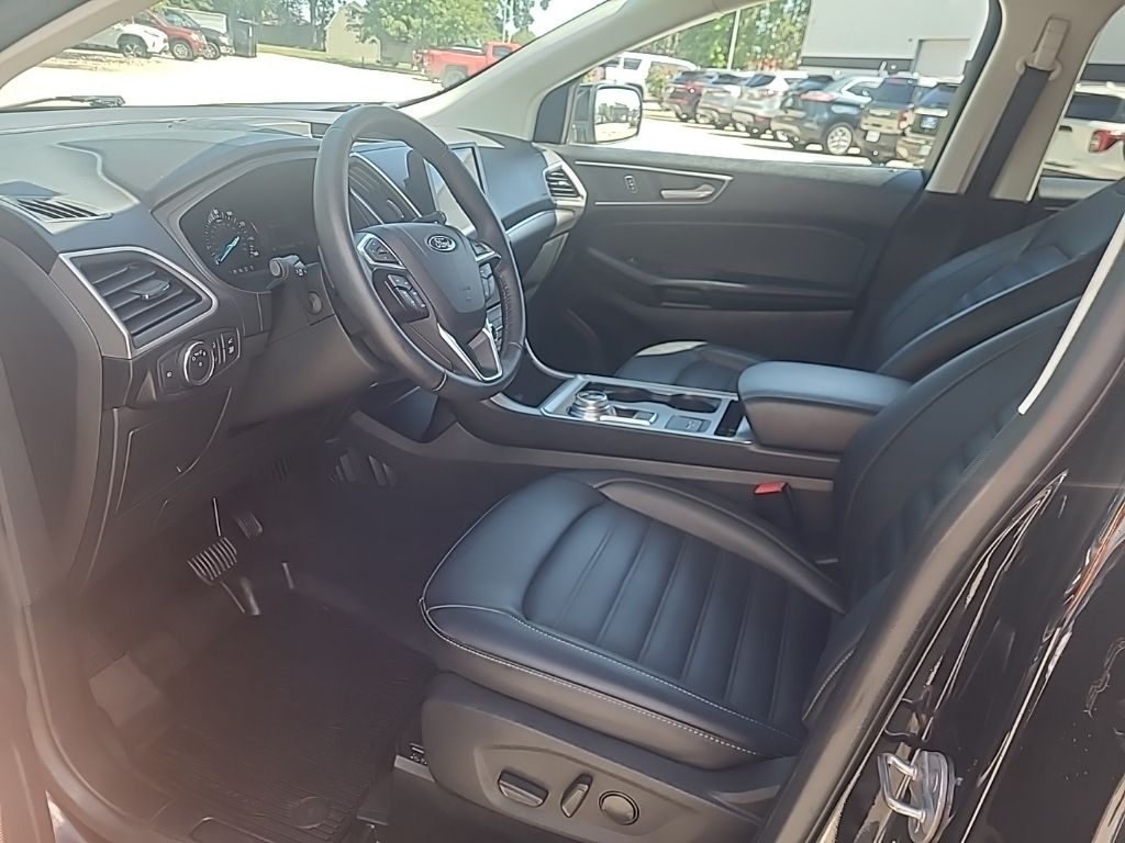 used 2022 Ford Edge car, priced at $28,511