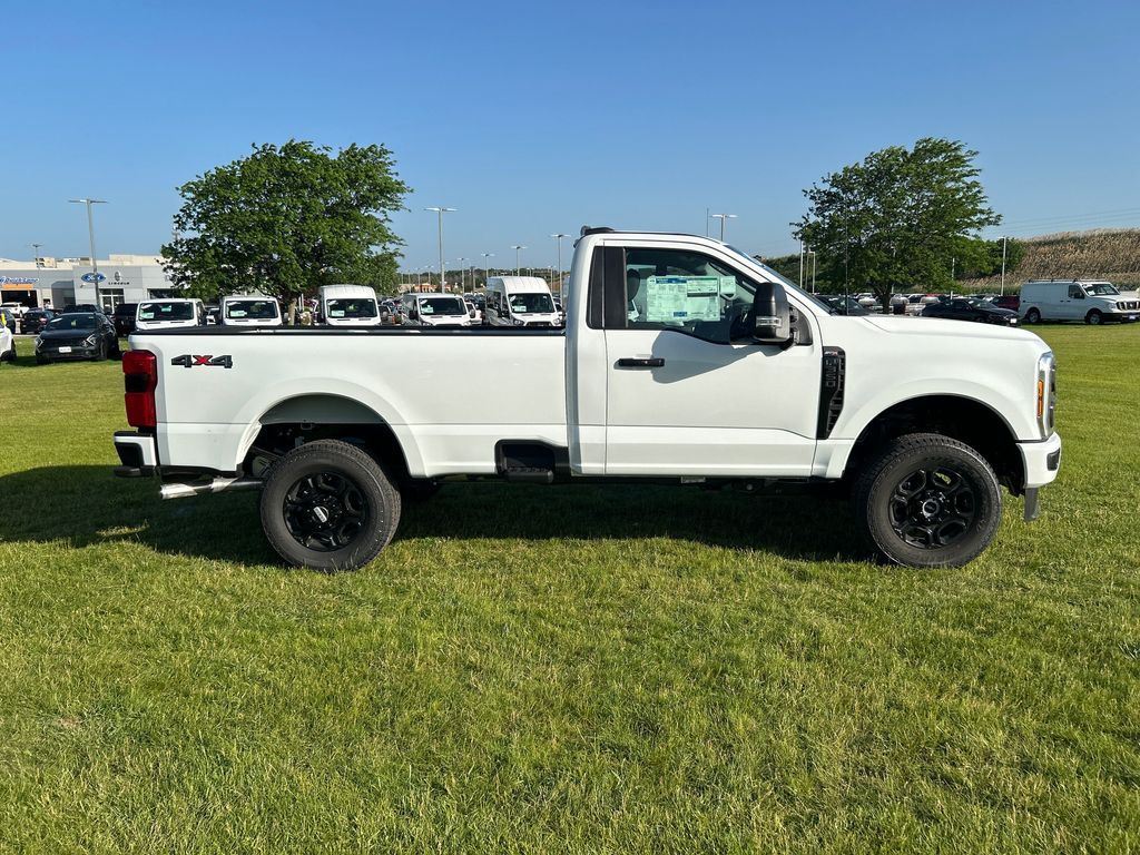 new 2025 Ford F-350SD car, priced at $52,210