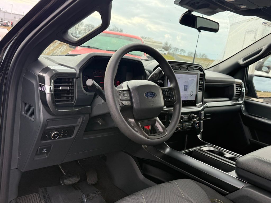 new 2024 Ford F-150 car, priced at $45,198