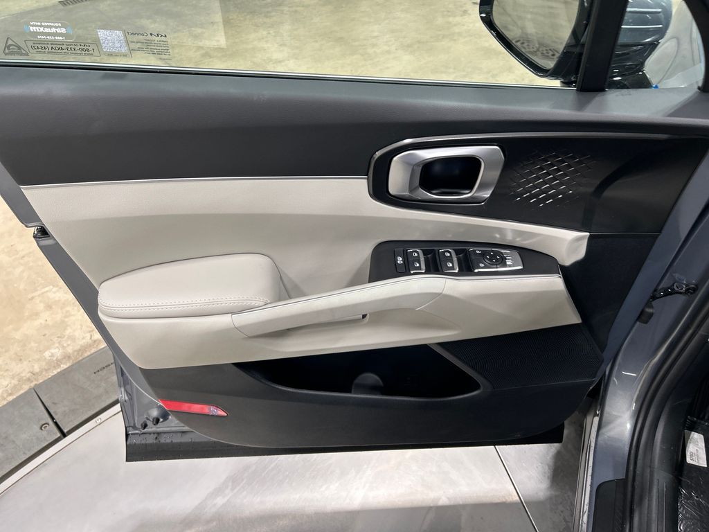 new 2025 Kia Sorento car, priced at $41,450
