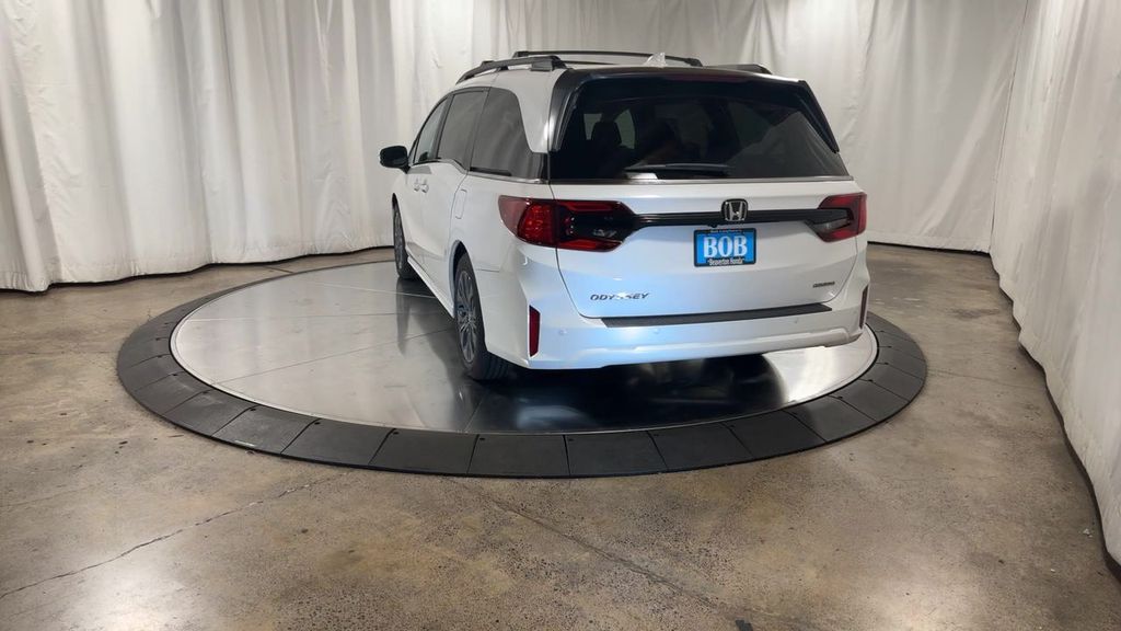 new 2025 Honda Odyssey car, priced at $48,815
