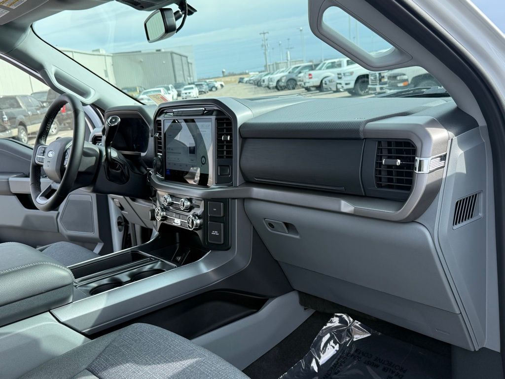 new 2025 Ford F-150 car, priced at $62,005