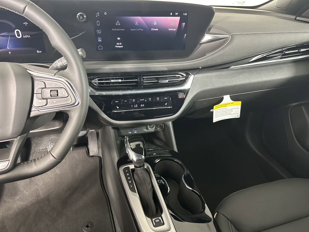 new 2025 Buick Envista car, priced at $31,085