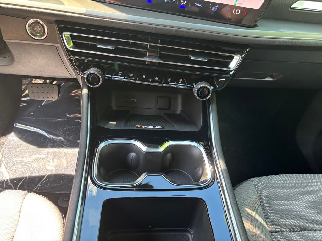 new 2025 Chevrolet Traverse car, priced at $45,190