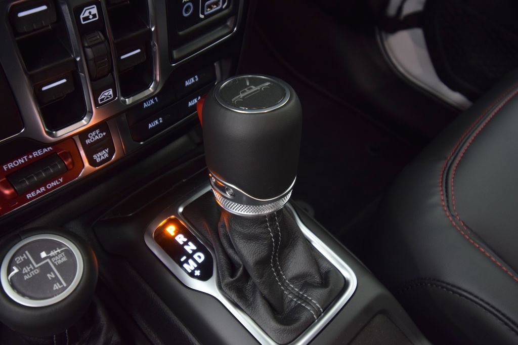 new 2025 Jeep Gladiator car, priced at $55,312