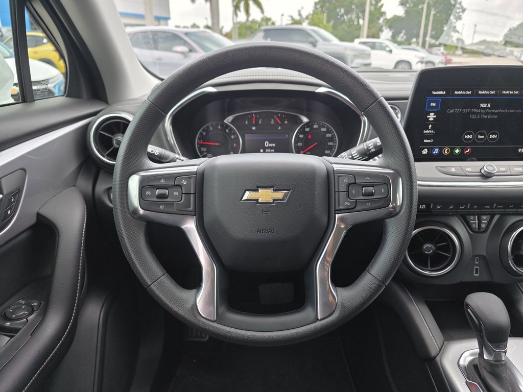 new 2025 Chevrolet Blazer car, priced at $33,219