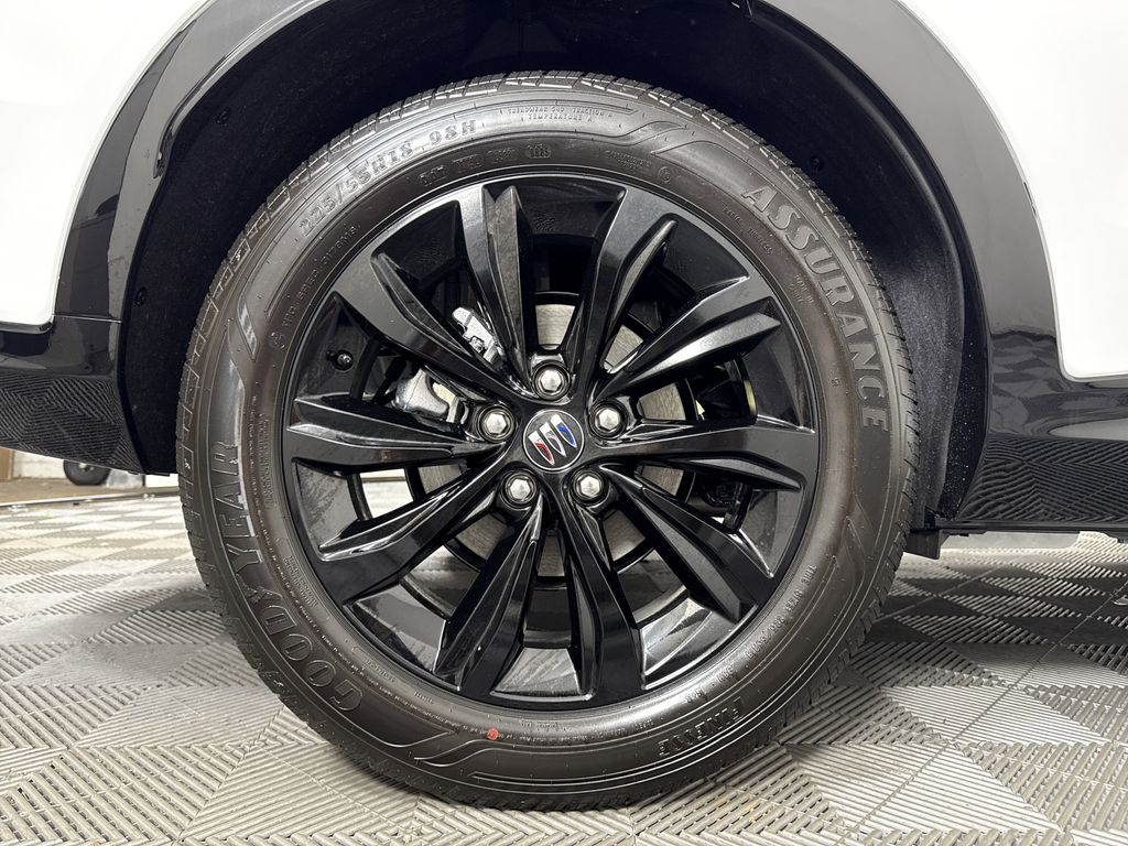 new 2025 Buick Envista car, priced at $29,075