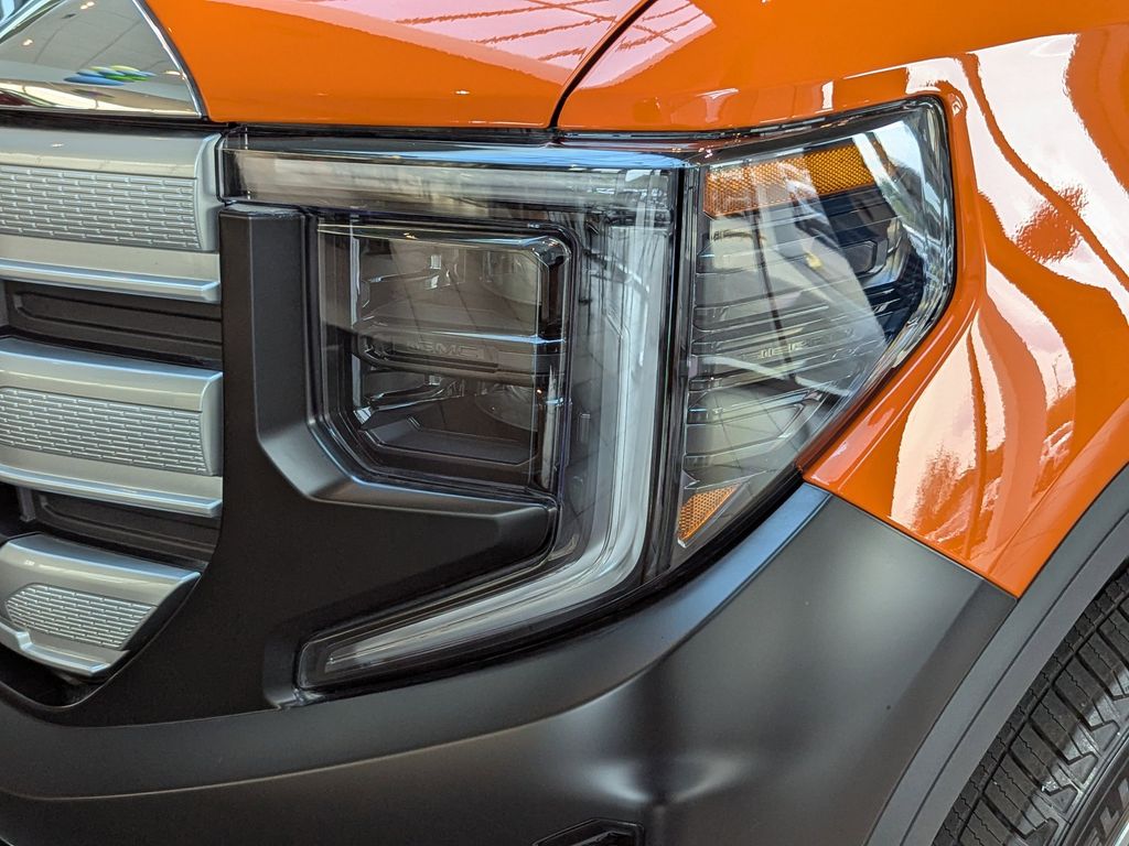 new 2025 GMC Sierra 1500 car, priced at $50,924