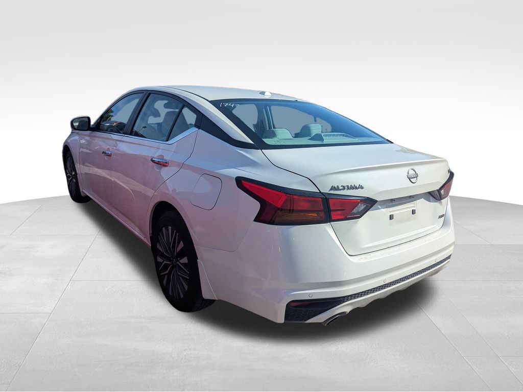 used 2024 Nissan Altima car, priced at $20,292