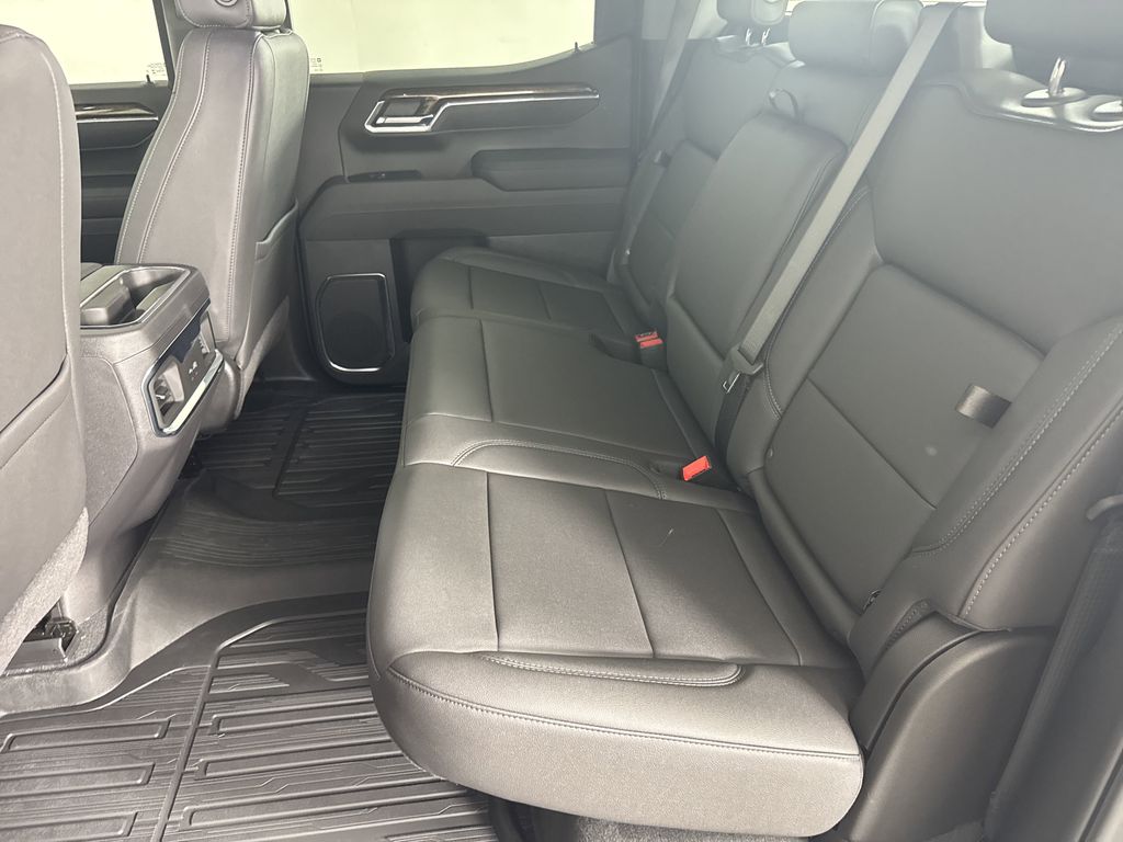 new 2025 GMC Sierra 1500 car, priced at $62,424
