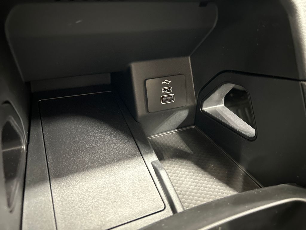new 2025 Ford Ranger car, priced at $37,075