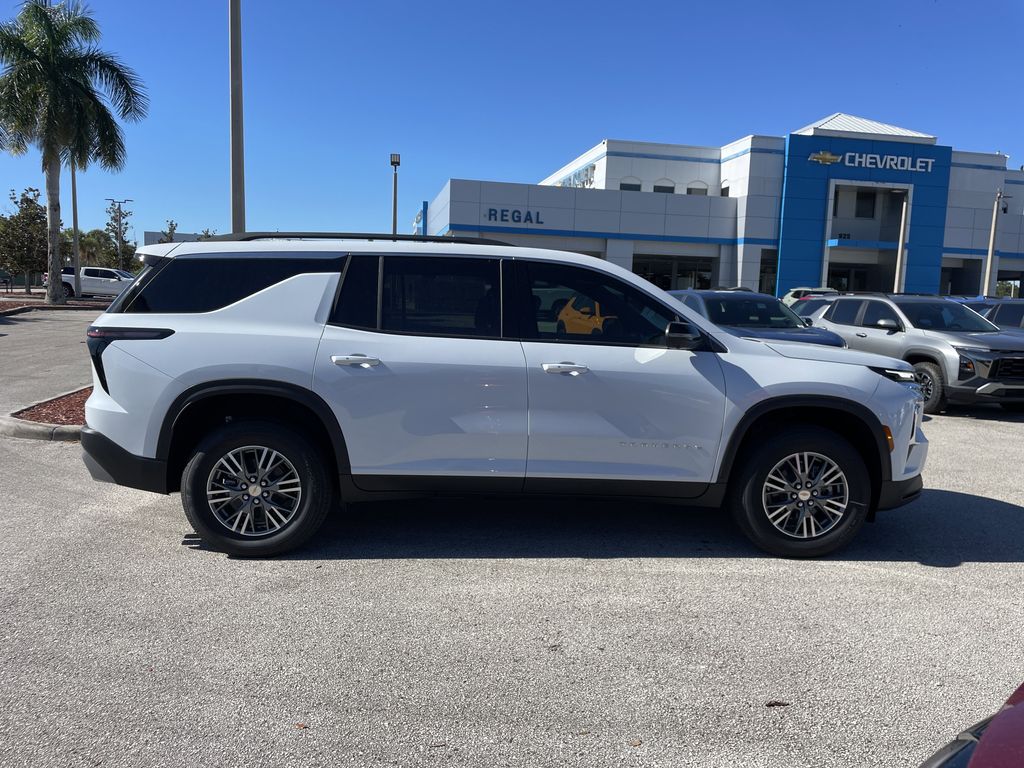 new 2026 Chevrolet Traverse car, priced at $38,835