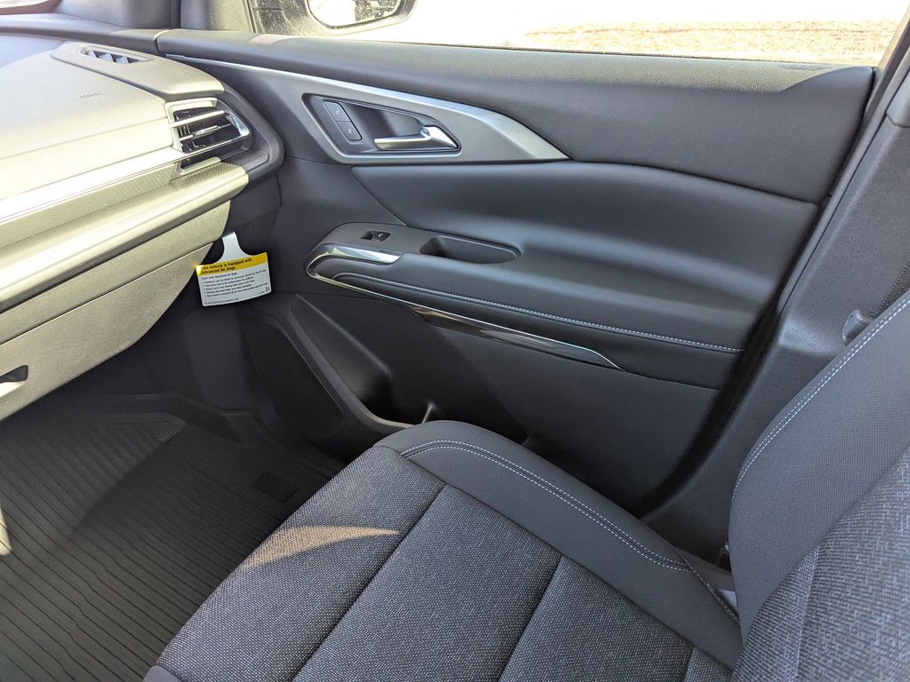 new 2026 Chevrolet Traverse car, priced at $41,845