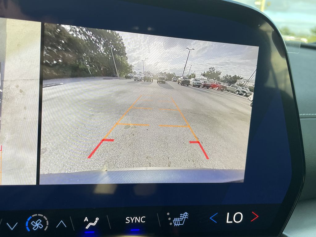 new 2026 Chevrolet Traverse car, priced at $37,495