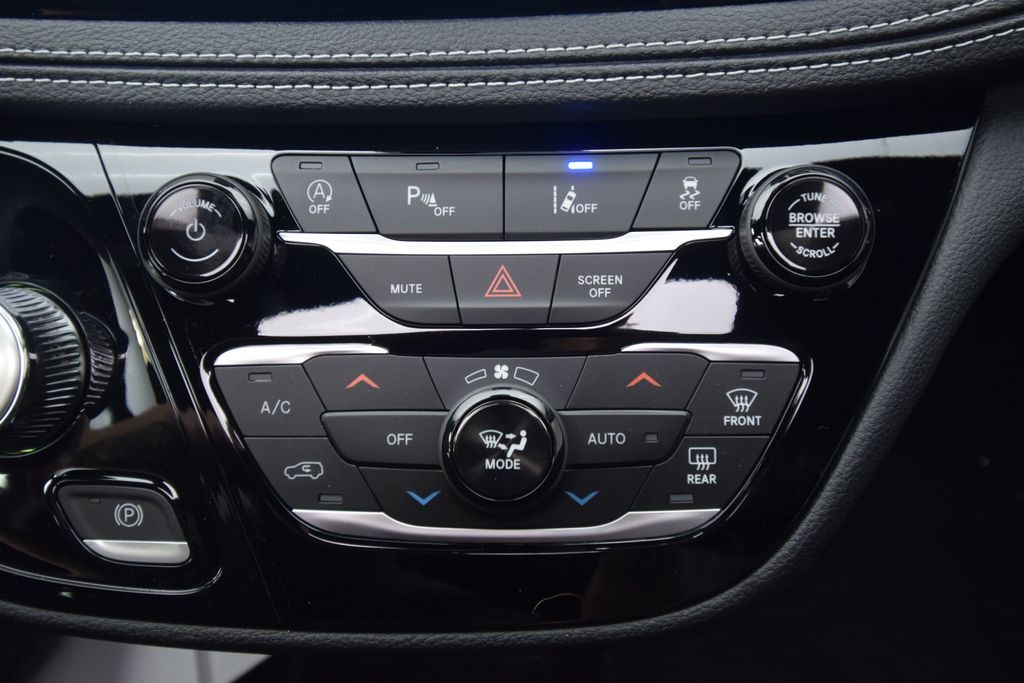 new 2026 Chrysler Pacifica car, priced at $45,603