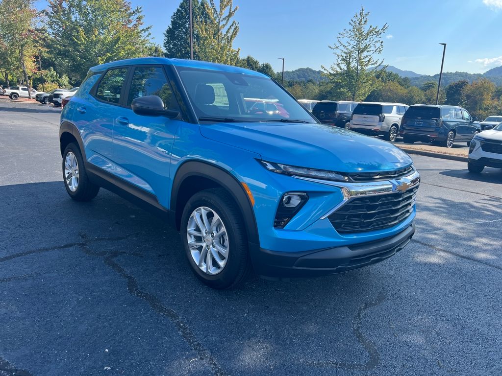 new 2026 Chevrolet TrailBlazer car, priced at $27,980