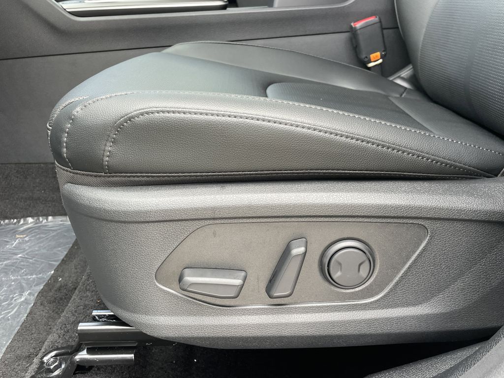 new 2026 Kia Sportage car, priced at $29,704