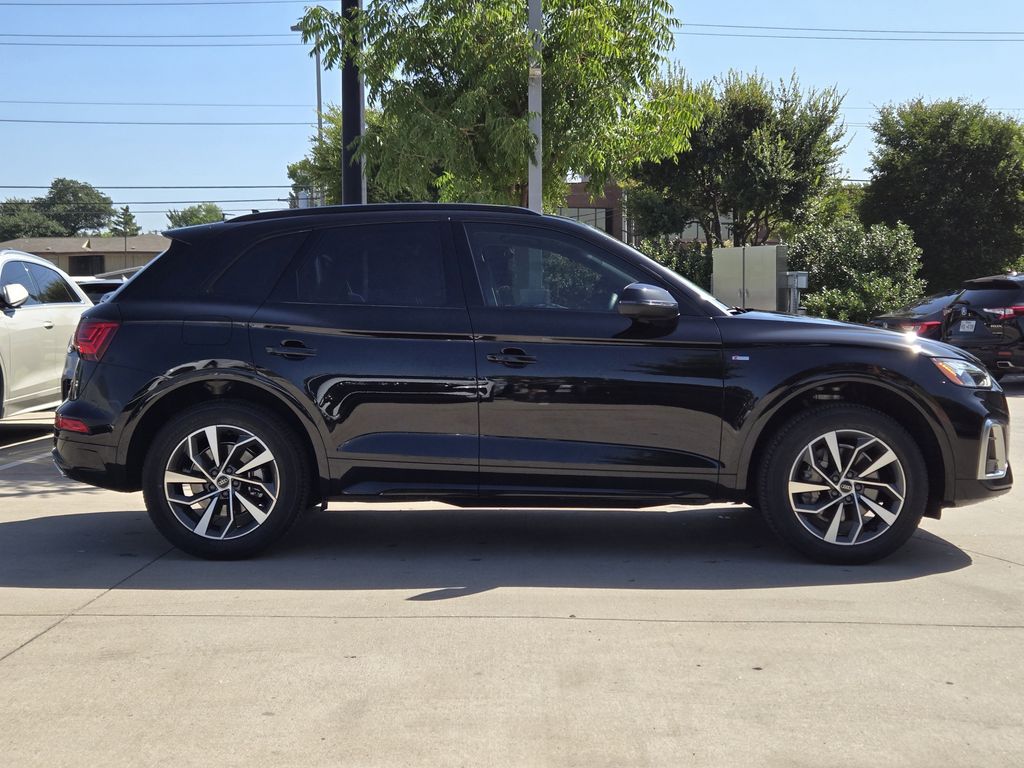 used 2022 Audi Q5 car, priced at $36,192