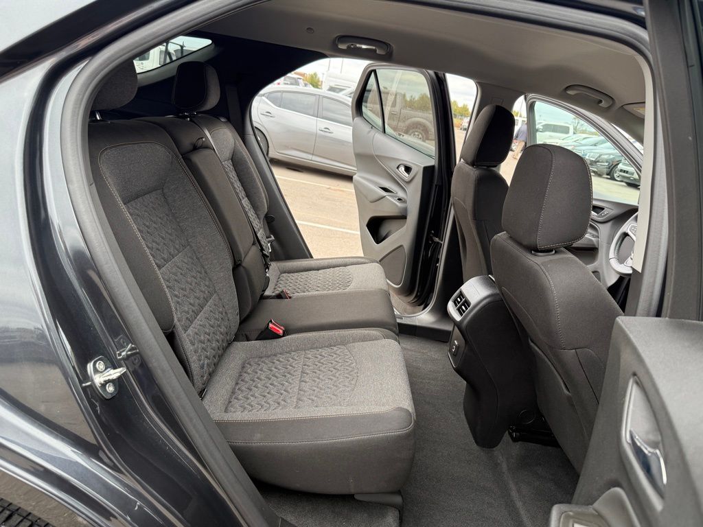 used 2022 Chevrolet Equinox car, priced at $21,500