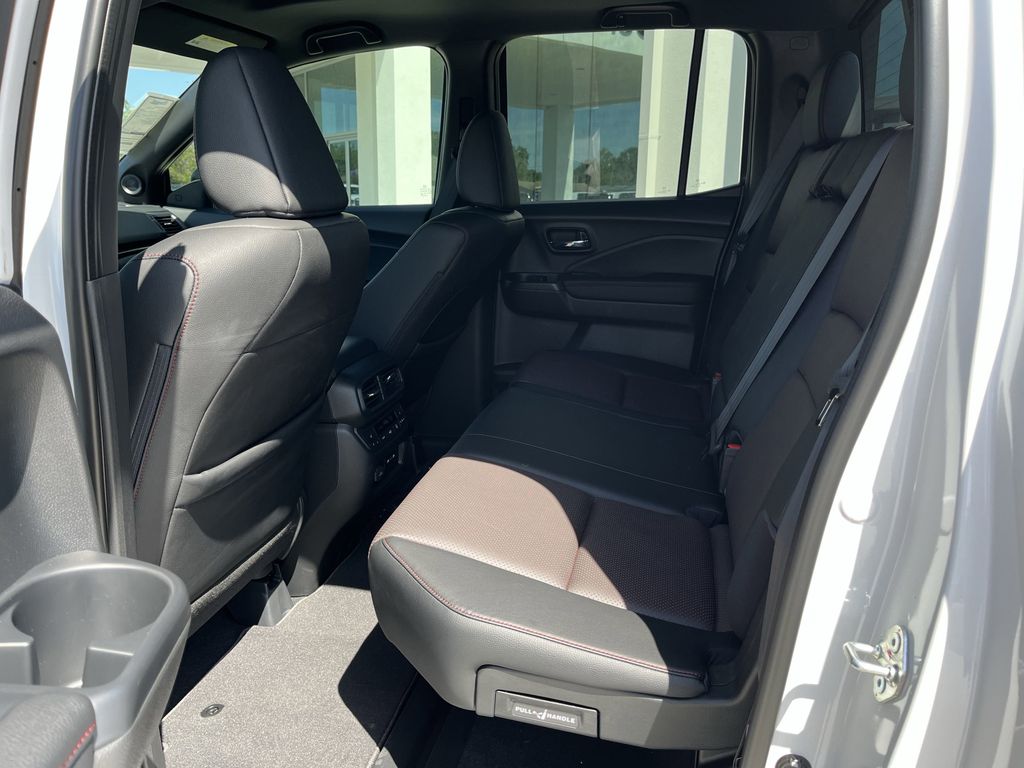 new 2025 Honda Ridgeline car, priced at $44,689