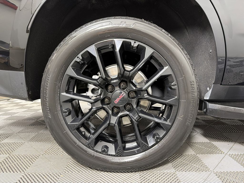 used 2023 GMC Yukon car, priced at $59,893