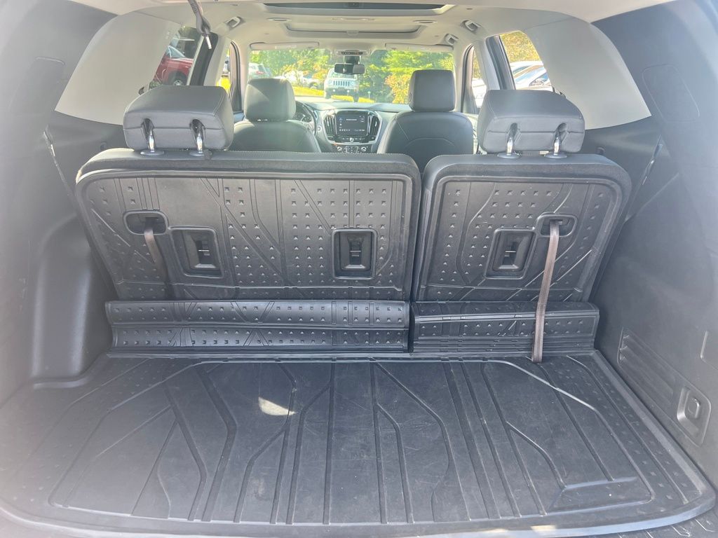 used 2020 Chevrolet Traverse car, priced at $24,800