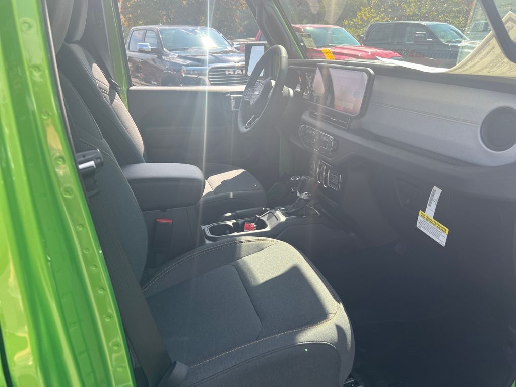 new 2025 Jeep Wrangler car, priced at $47,990
