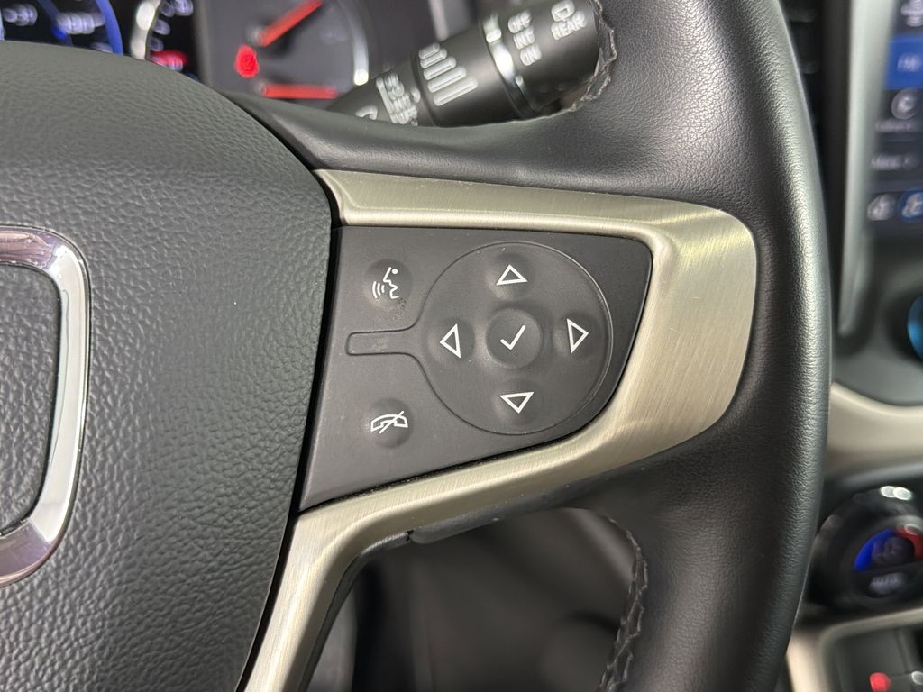 used 2023 GMC Acadia car, priced at $39,995