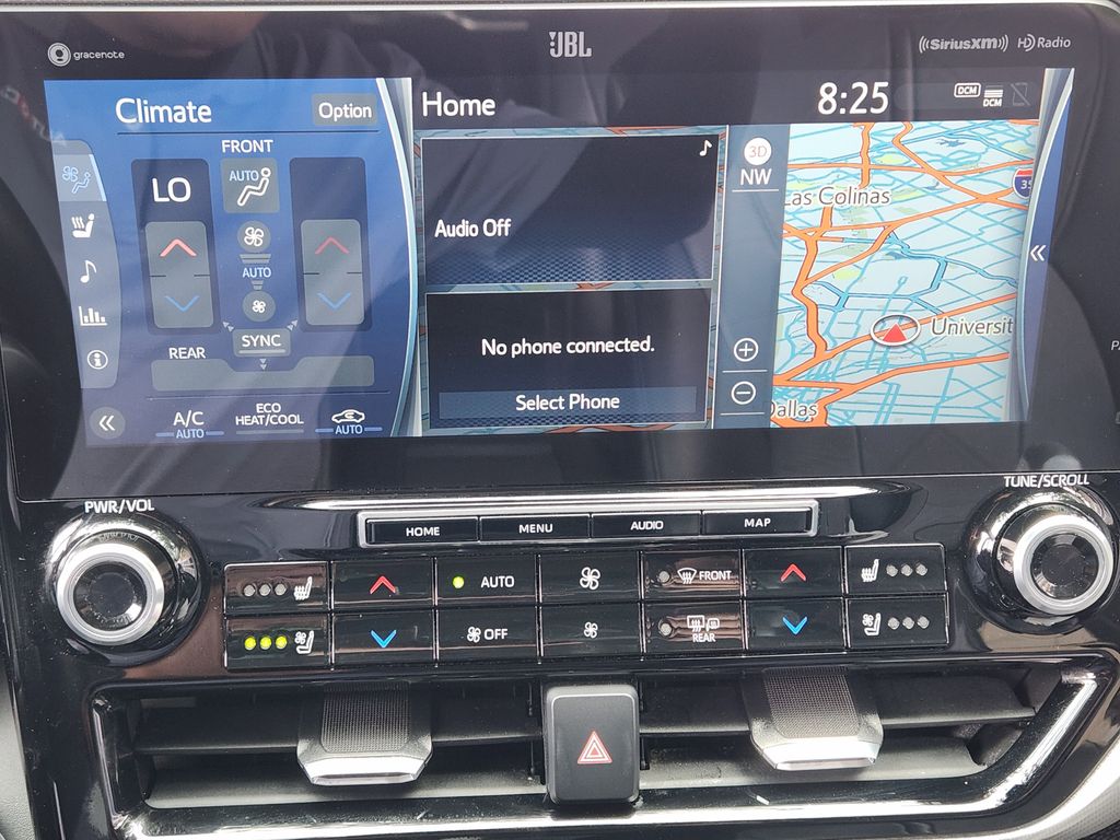 used 2022 Toyota Highlander car, priced at $39,792