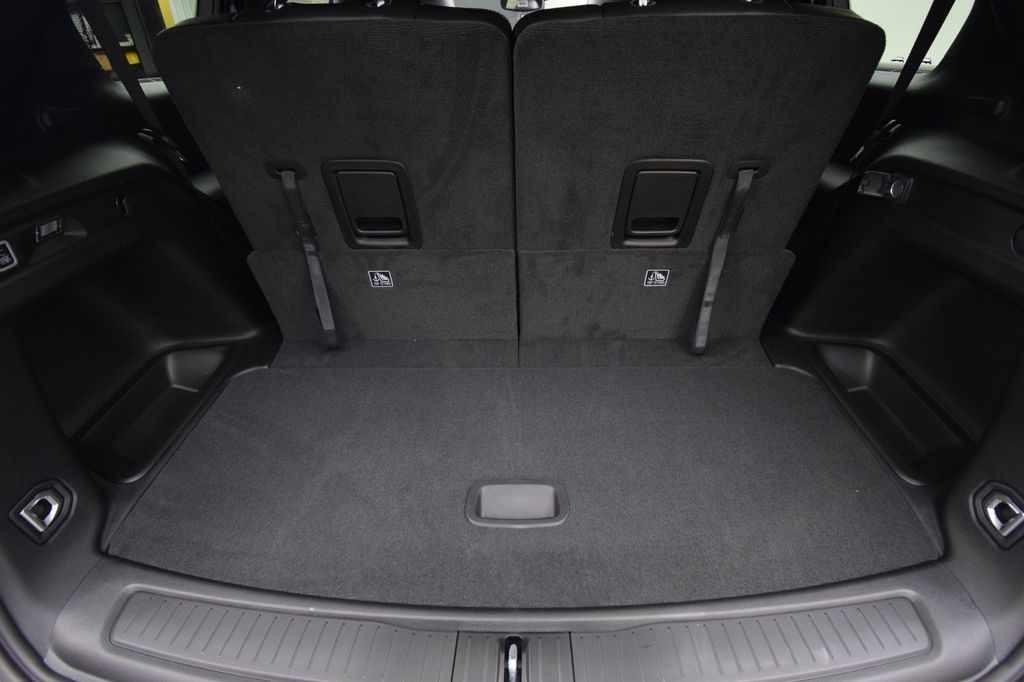 new 2025 Jeep Grand Cherokee L car, priced at $48,730